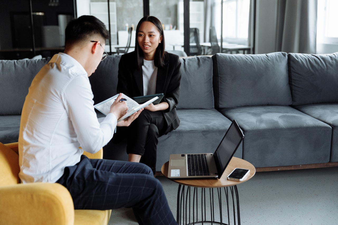 benefits of hiring a startup business coach